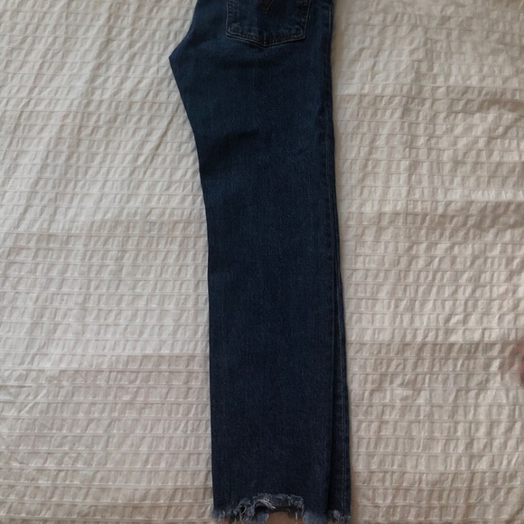 straight leg levi blue jeans - Picture 4 of 4